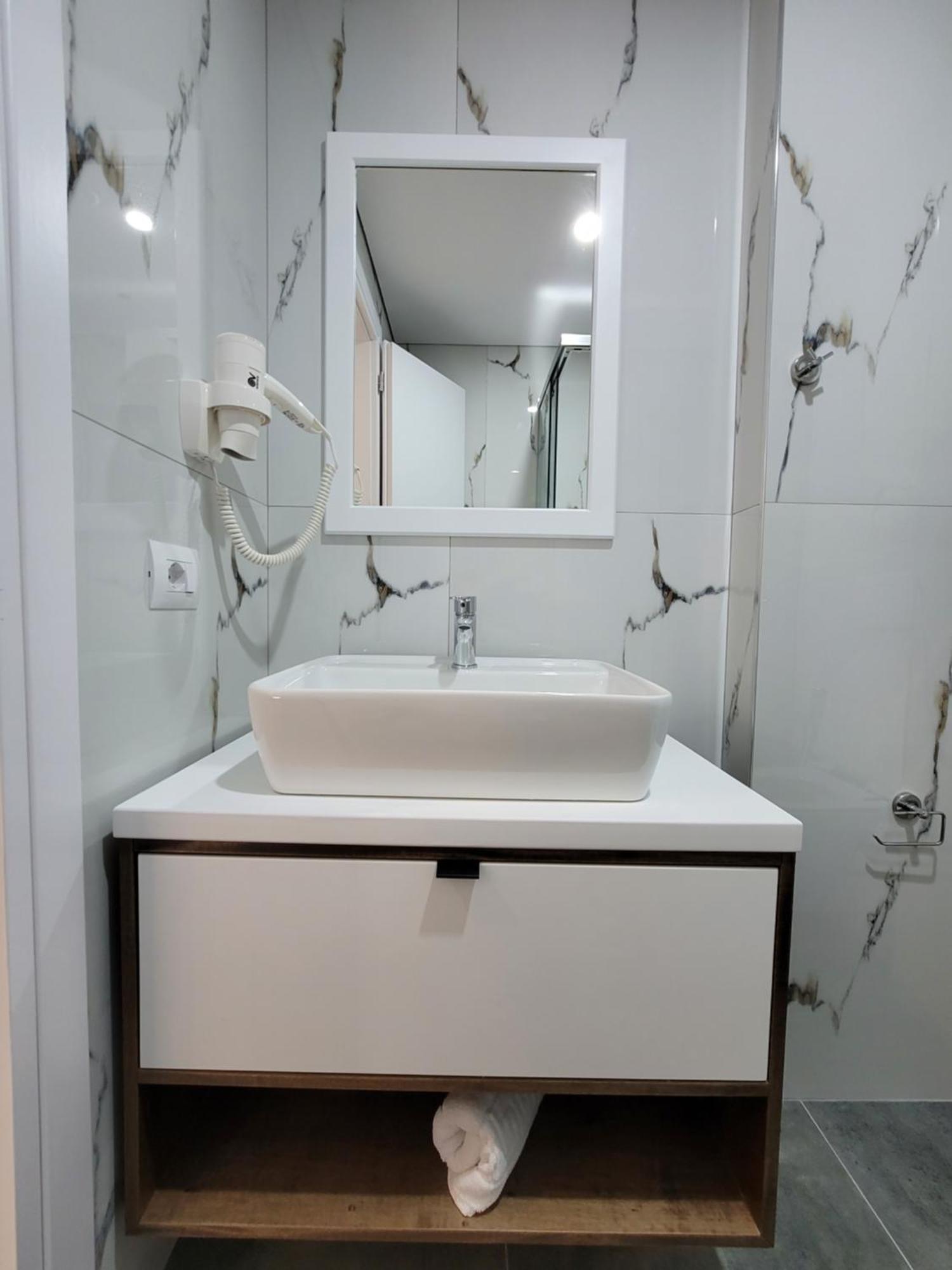 Prestige Hotel Ksamil Kültér fotó