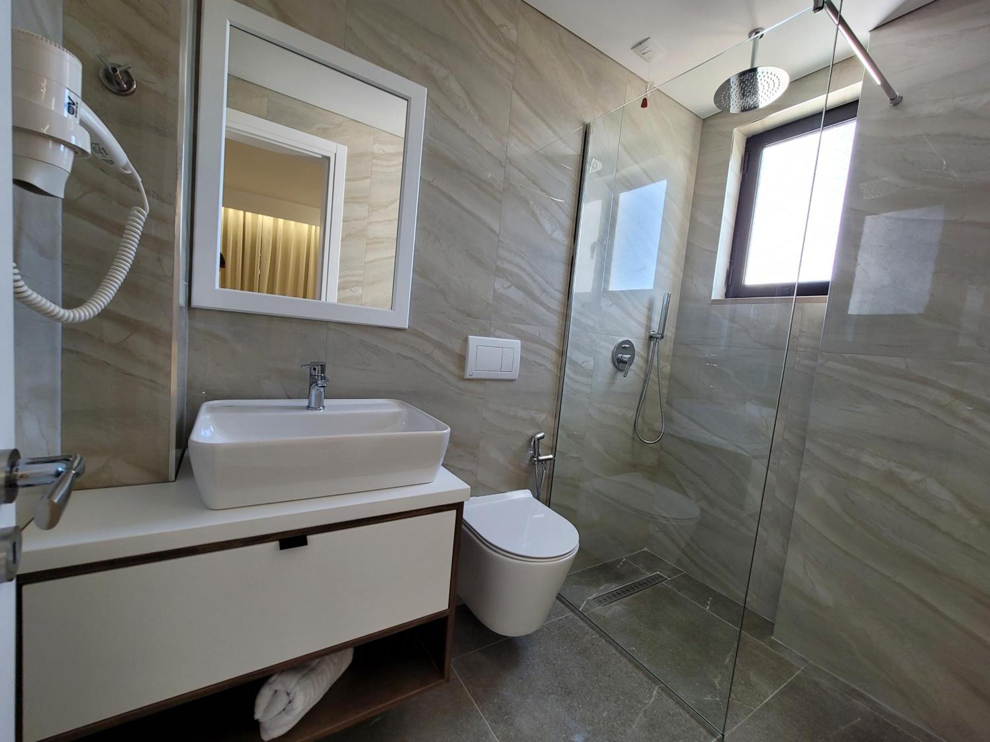 Prestige Hotel Ksamil Kültér fotó